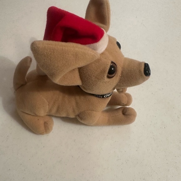 TACO BELL - Talking  Chihuahua - Feliz Navidad - Collector’s 6” L x 4.5”W - Picture 3 of 7